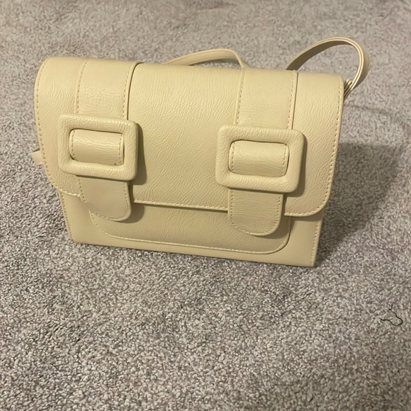 SOLD - Cream crossbody bag - Picture 1 of 5
